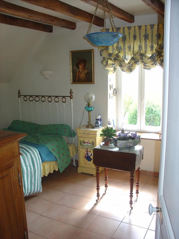Chez Arthur Cherrueix Luaran gambar