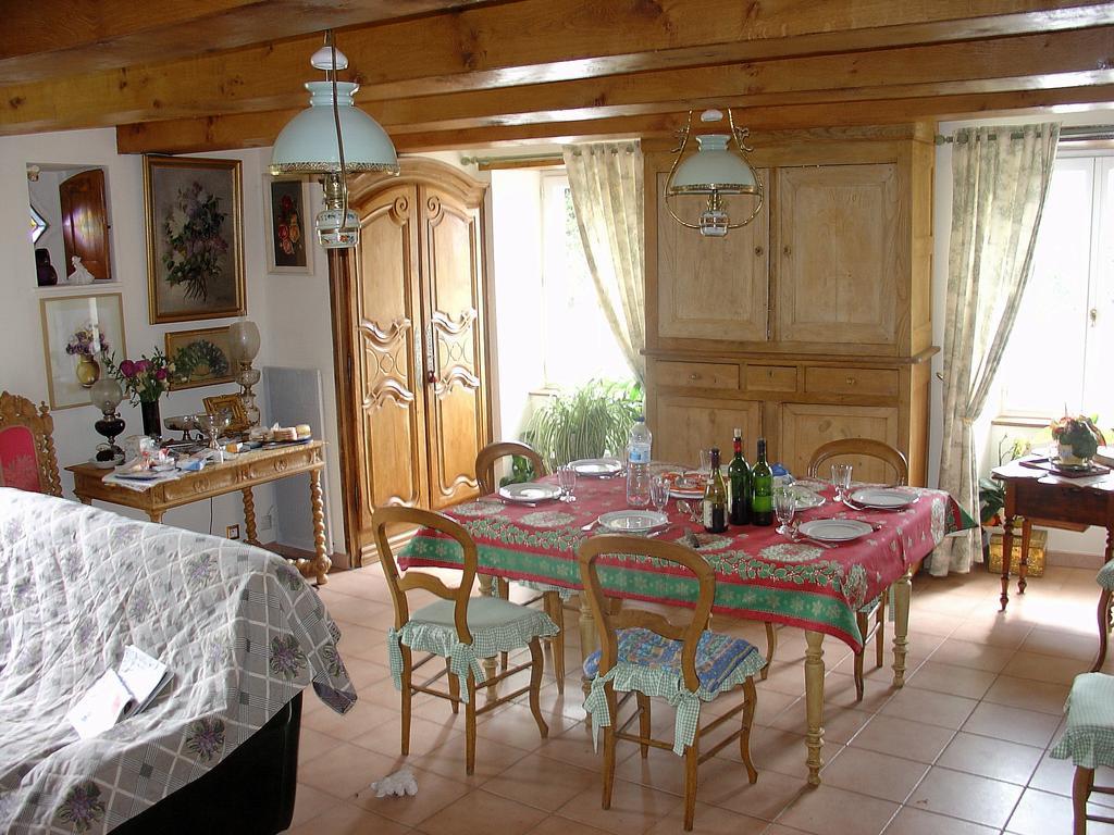 Chez Arthur Cherrueix Luaran gambar